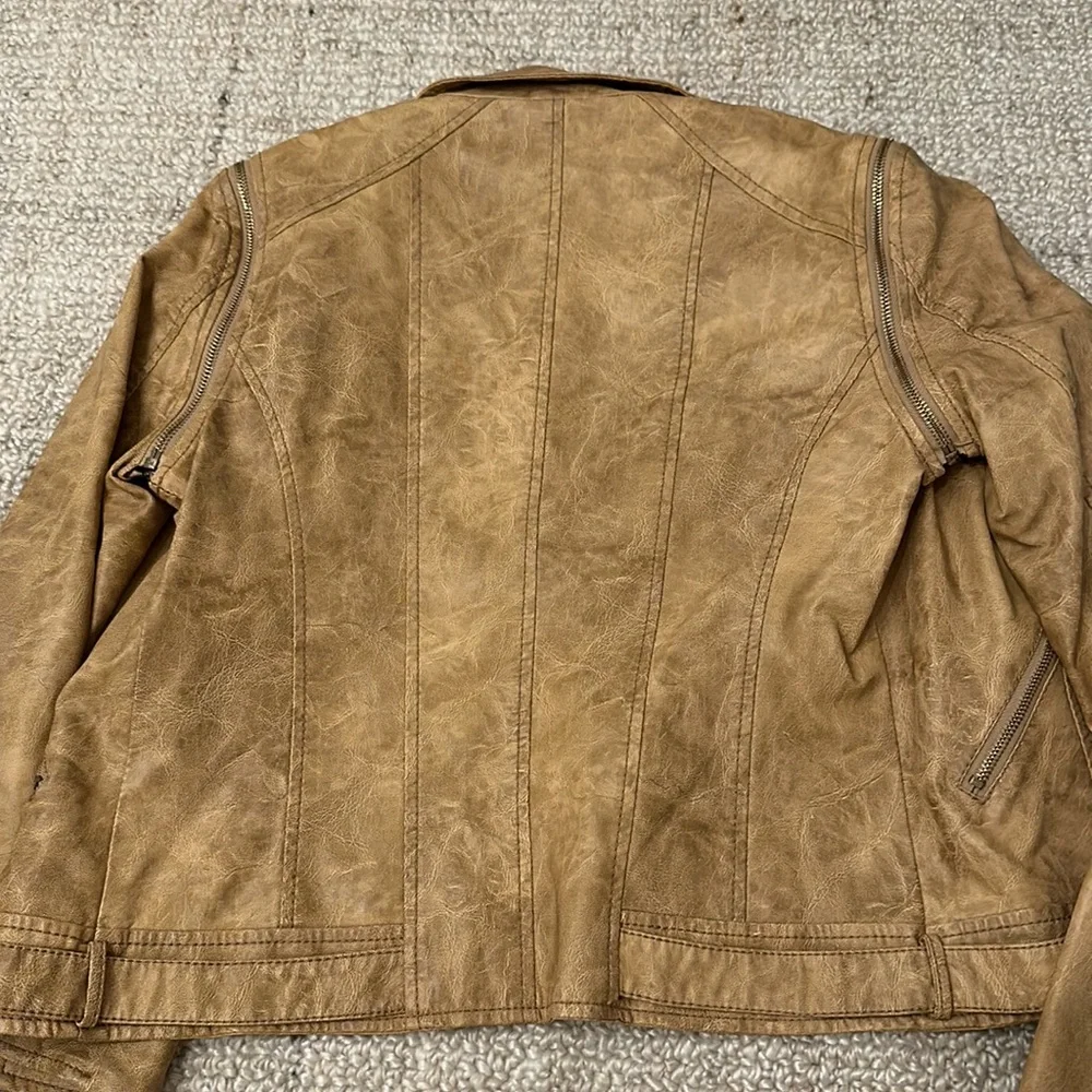 TCEC Tan Leather Jacket - Picture 4 of 4